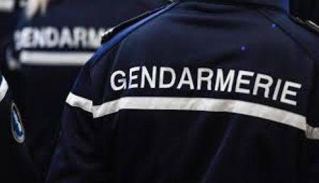 Un gendarme blessé par "une bouche d'égout piégée"