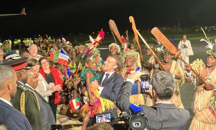 Emmanuel Macron au Vanuatu