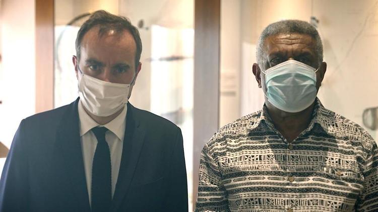 21 milliards au lieu de 25. Le montant du prêt de l'Etat à la Calédonie