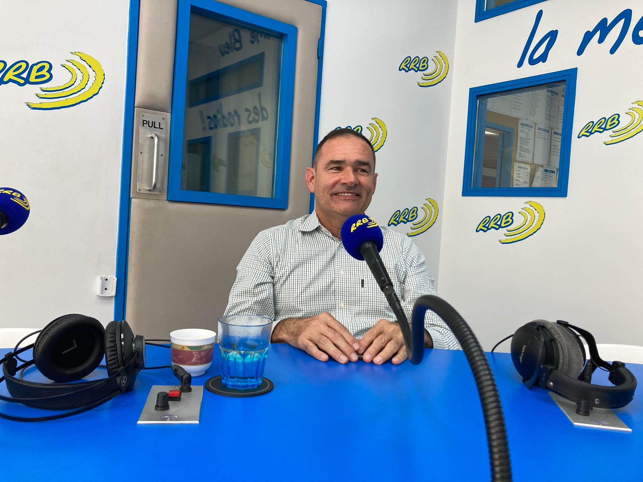 Transparence pascal vittori radio rythme bleu