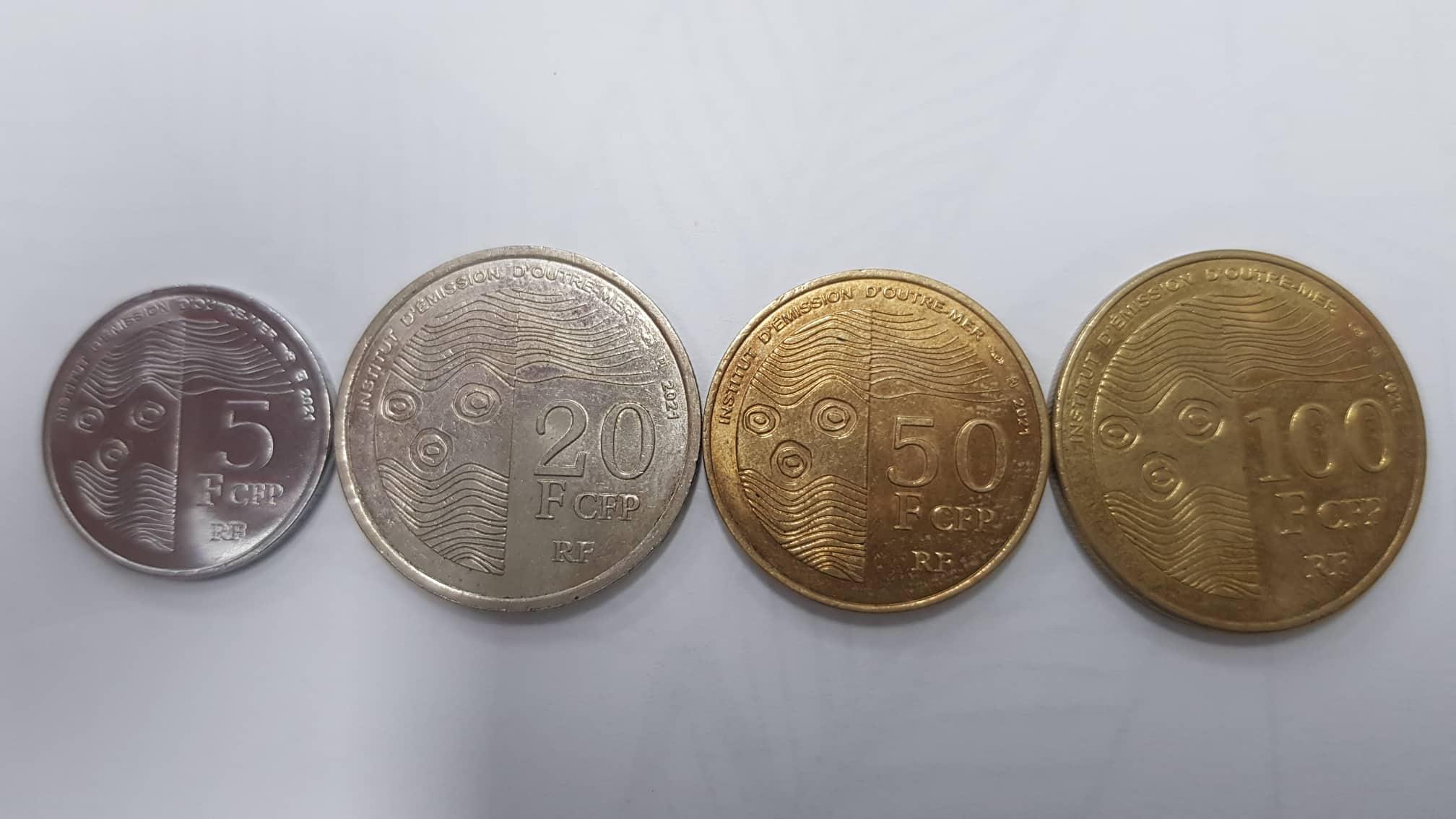 Le retrait des anciennes pièces de monnaie est reporté