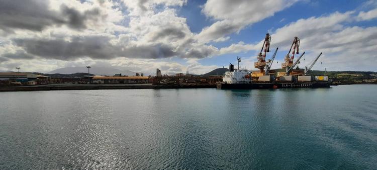 Pollution dans la grande rade