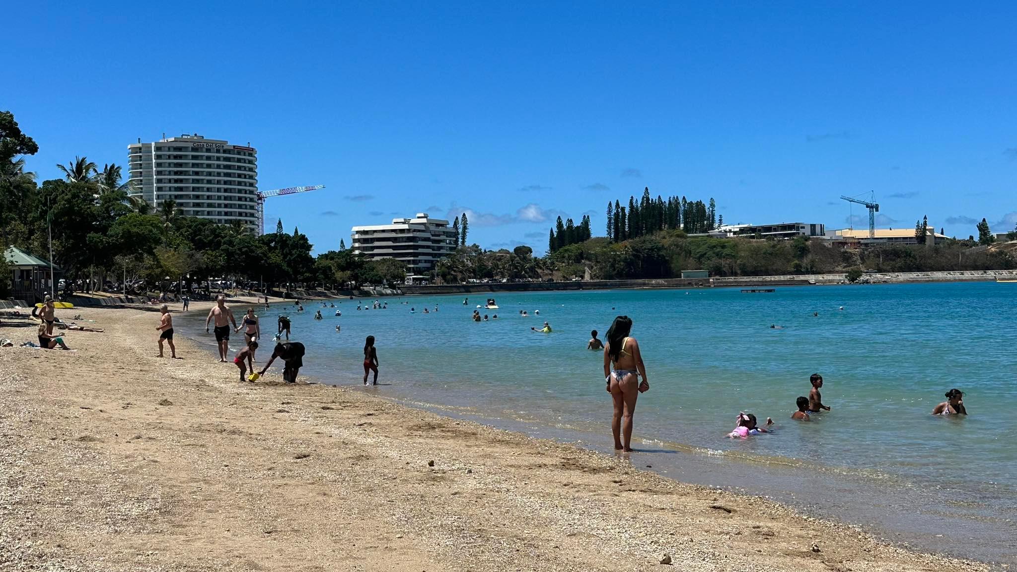 C’est aujourd’hui que la baie des citrons étend sa zone de baignade !