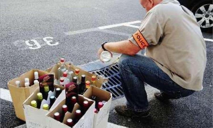 Il vendait de l'alcool chez lui