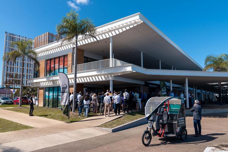 L'office du tourisme de la Province Sud s'installe Quai Ferry