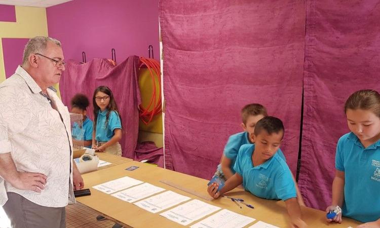 Jour d'élection dans les écoles