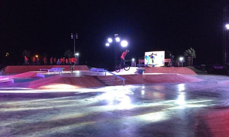 Skate et BMX hier soir à Païta