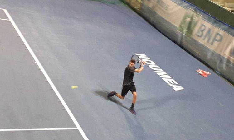 Tennis : A 16 ans, Lopes l'emporte!