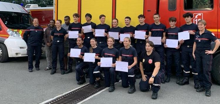 Les jeunes sapeurs pompiers