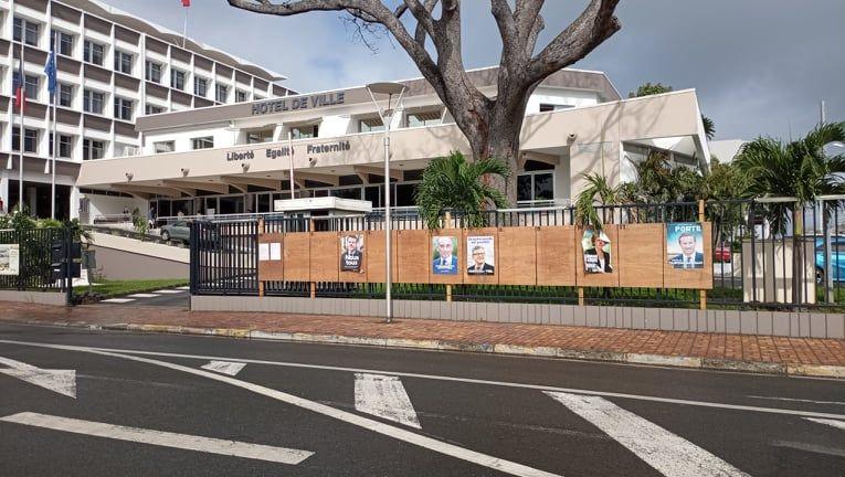 A 17h, le taux de participation estimé s'élève à 33,04% en Calédonie